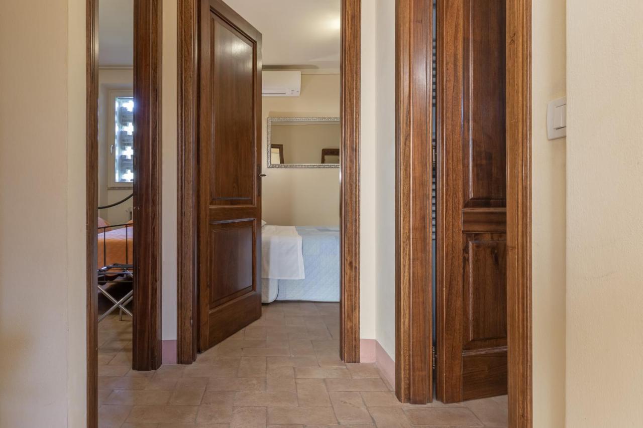 Bed and Breakfast La Casa Medioevale Lamporecchio Exterior foto