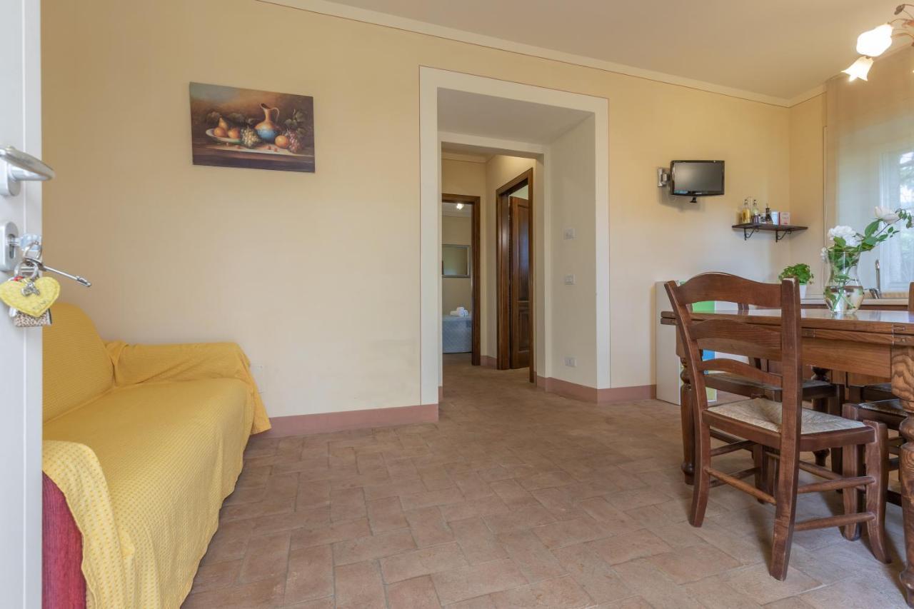 Bed and Breakfast La Casa Medioevale Lamporecchio Exterior foto